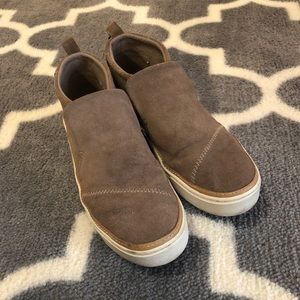 toms paxton slip ons